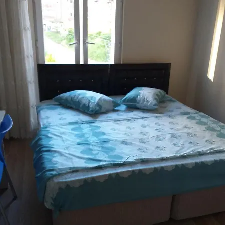 Отель Ebru Pansiyon Unye Suit Ordu Unye 3*
